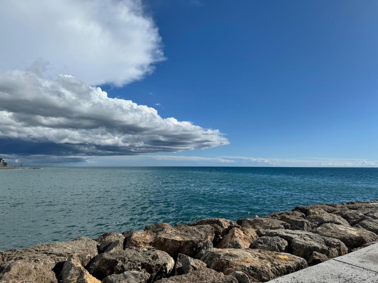 Willa Brisas Del Mar Caleta De Velez Zewnętrze zdjęcie